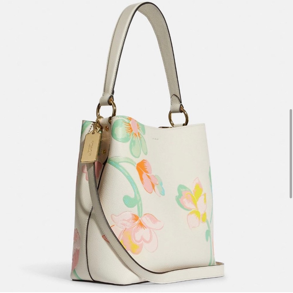 Sold! NWT Coach C8609 Town Bucket Bag With Dreamy Land Floral Print - Picture 7 of 11